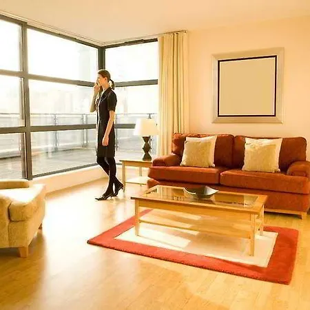 Marlin Apts Stratford-3